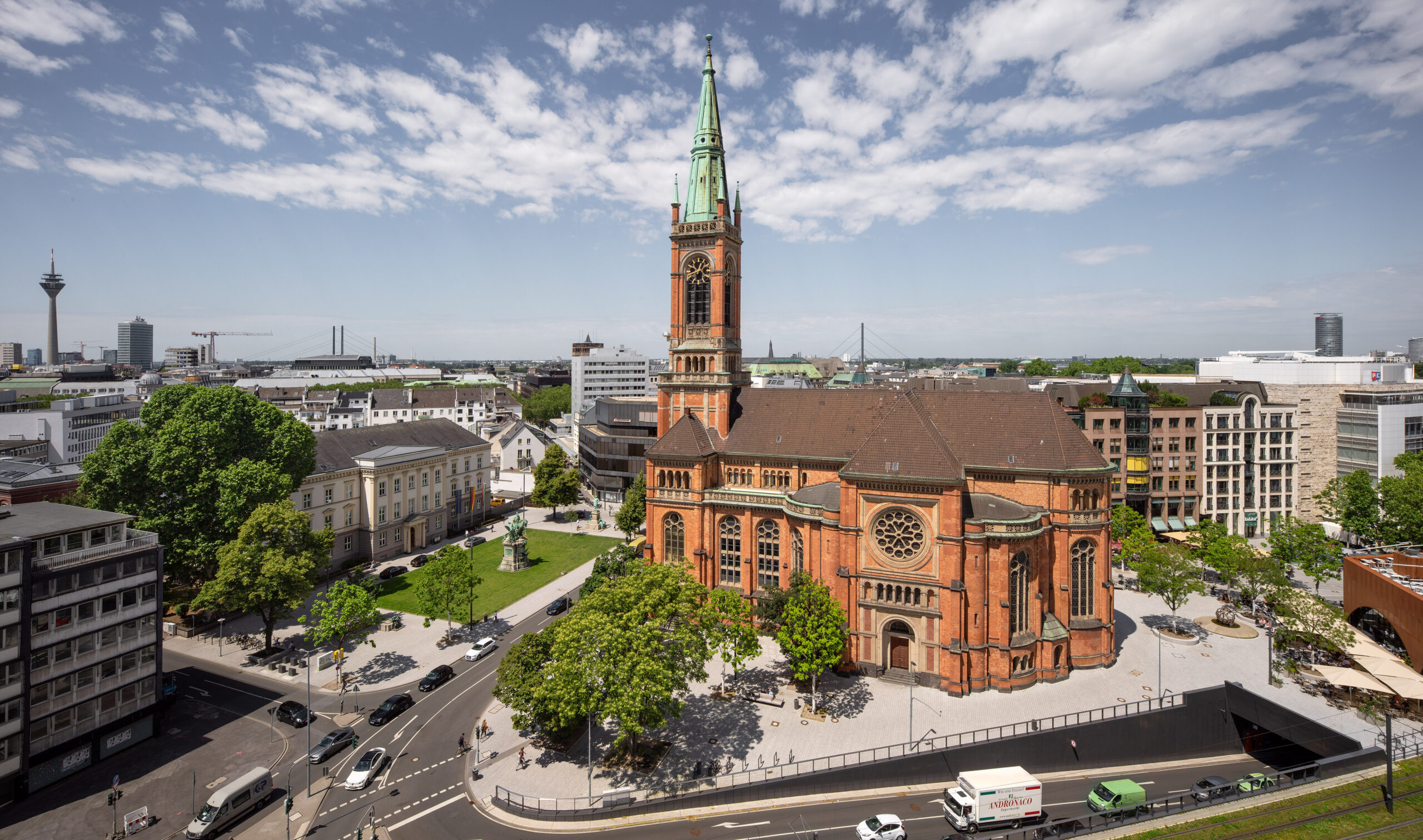 Kö Bogen Martin-Luther-Kirche