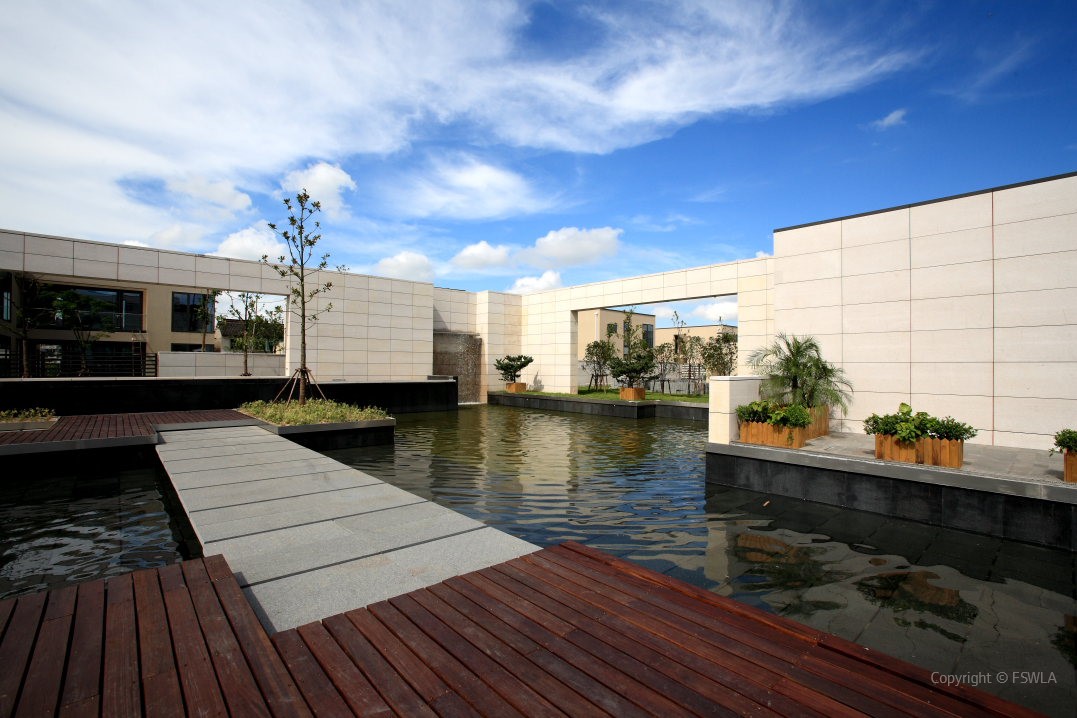 Shanghai Upside River Garden